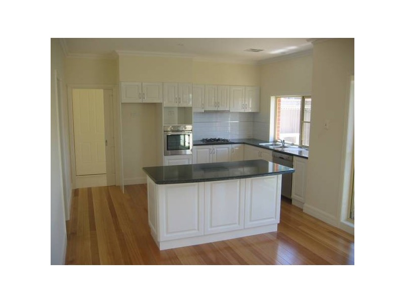 2/76 Mitchell Street, Echuca VIC 3564