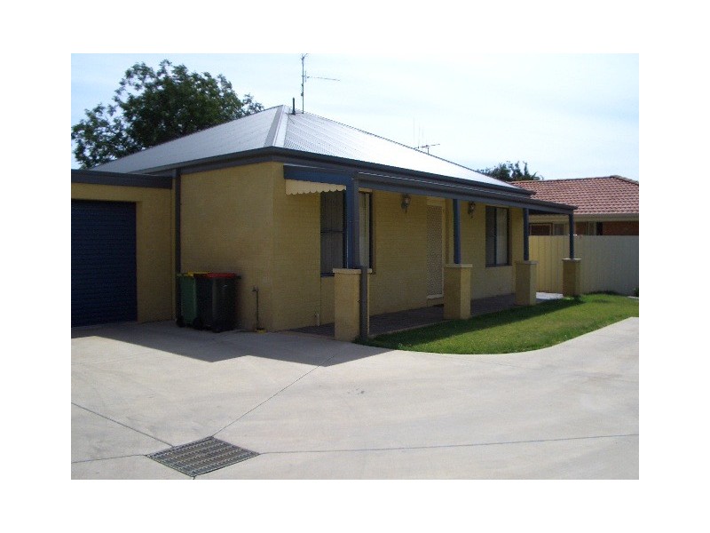 3/98 Sutton St, Echuca VIC 3564