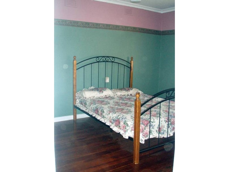 64 Clifton Street, Mathoura NSW 2710