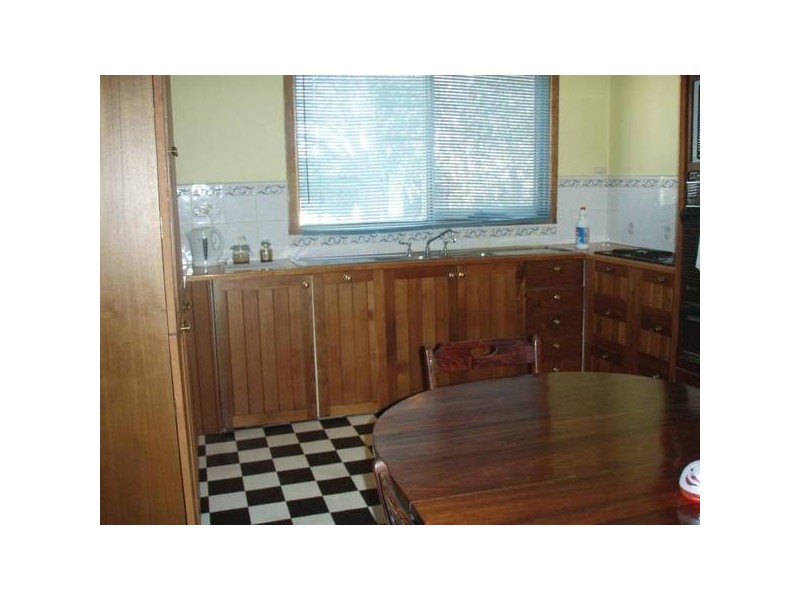 64 Clifton Street, Mathoura NSW 2710