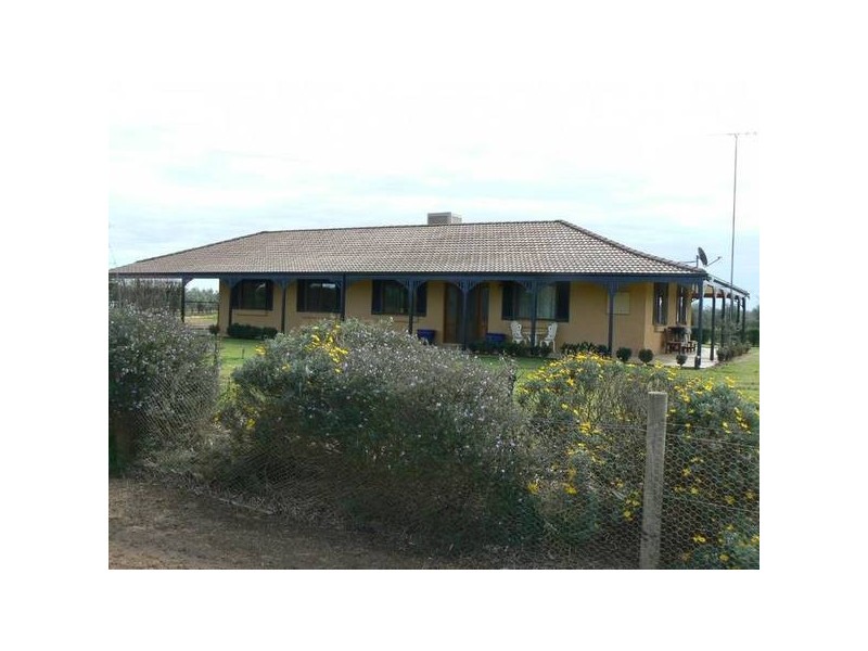 231 Farley Road, Echuca VIC 3564