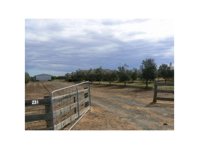 231 Farley Road, Echuca VIC 3564