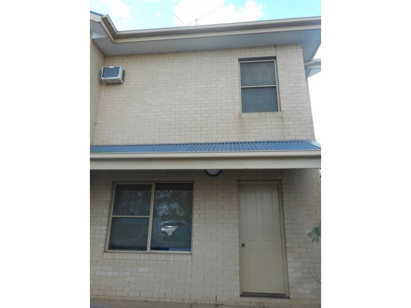 2/218 Ogilvie Ave, Echuca VIC 3564