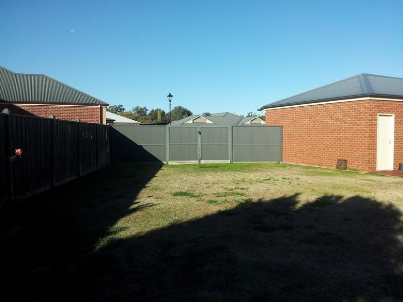 3 Willicent Tce, Echuca VIC 3564