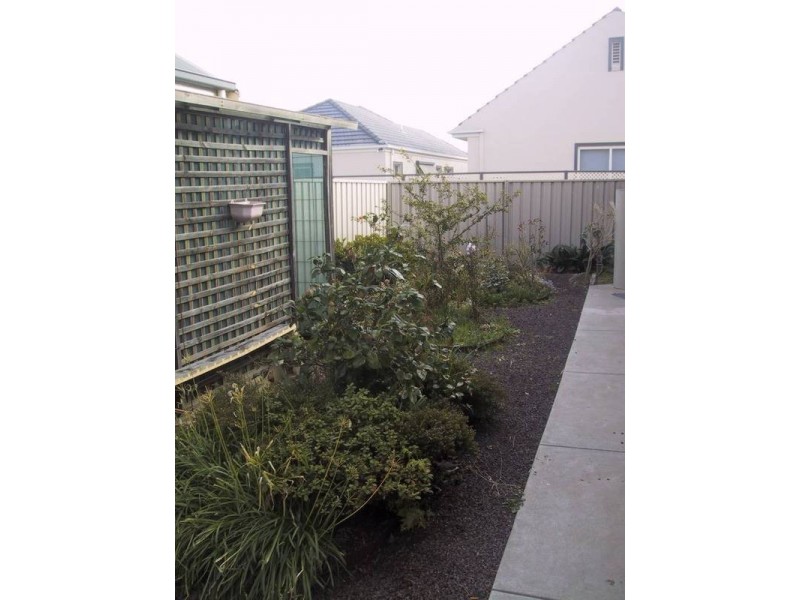 1/49 Hare St, Echuca VIC 3564