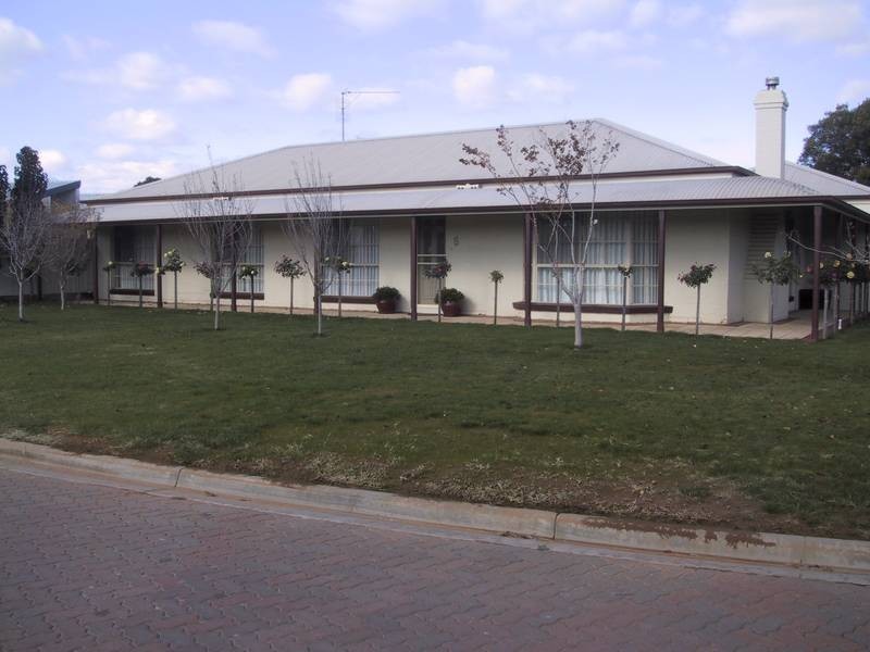 6 Canberra Court, Moama NSW 2731