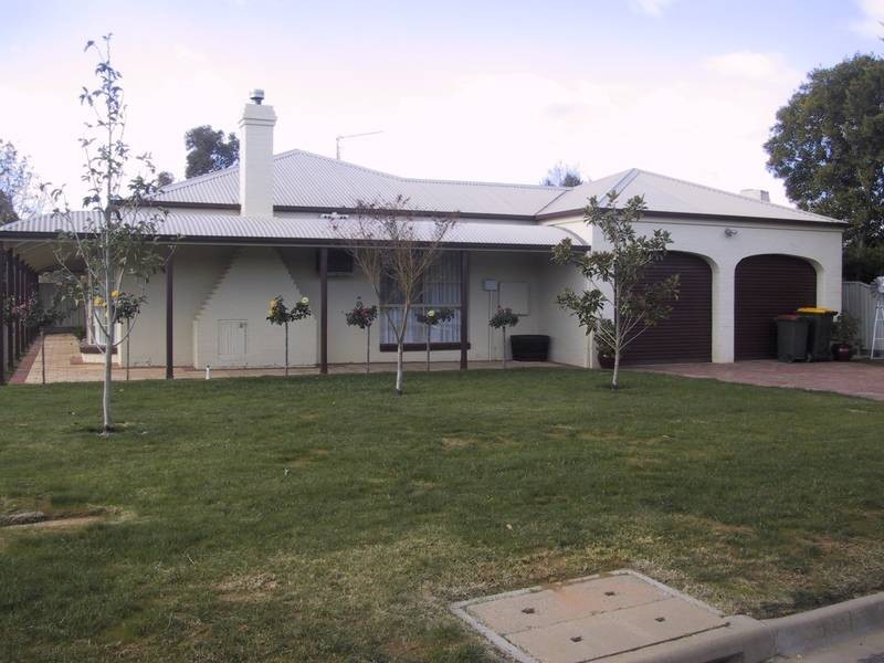 6 Canberra Court, Moama NSW 2731