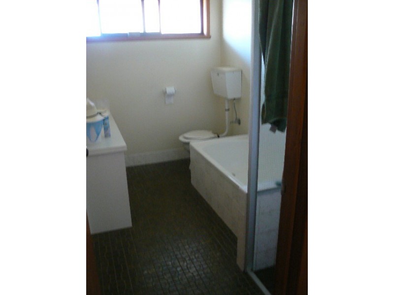 251 McKinlay St, Echuca VIC 3564