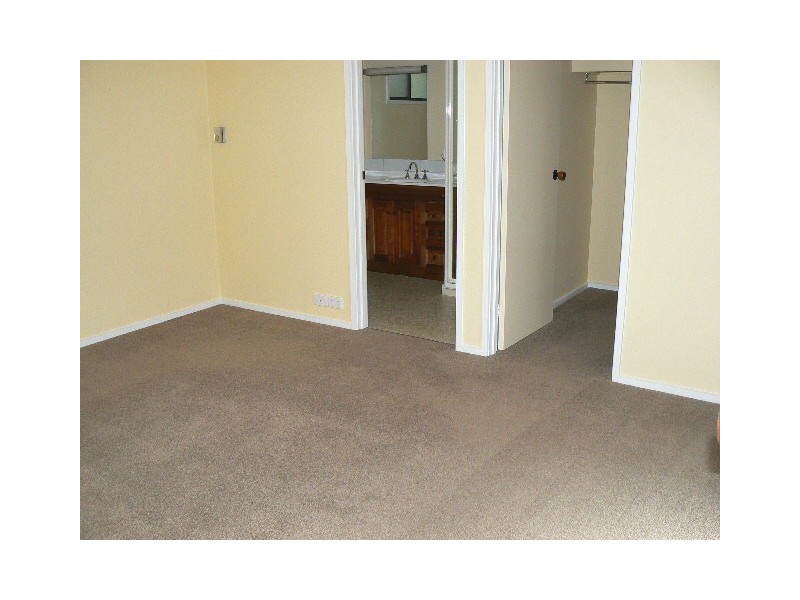 358 High St, Echuca VIC 3564