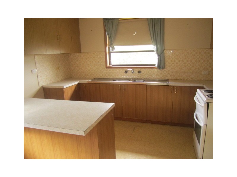 17 Maiden St, Moama NSW 2731