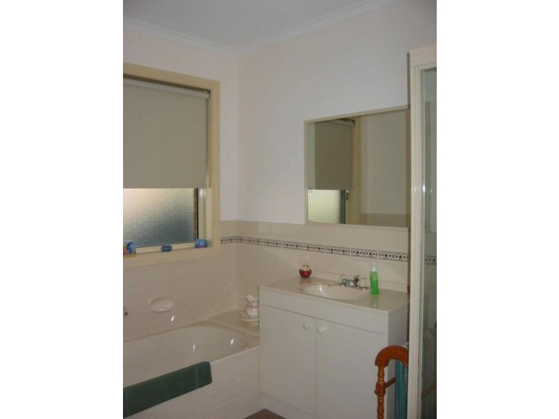 1/6 Simmie St, Echuca VIC 3564