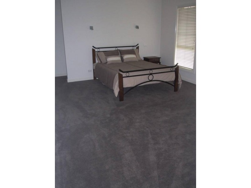 9 Kingfisher Dve West, Moama NSW 2731