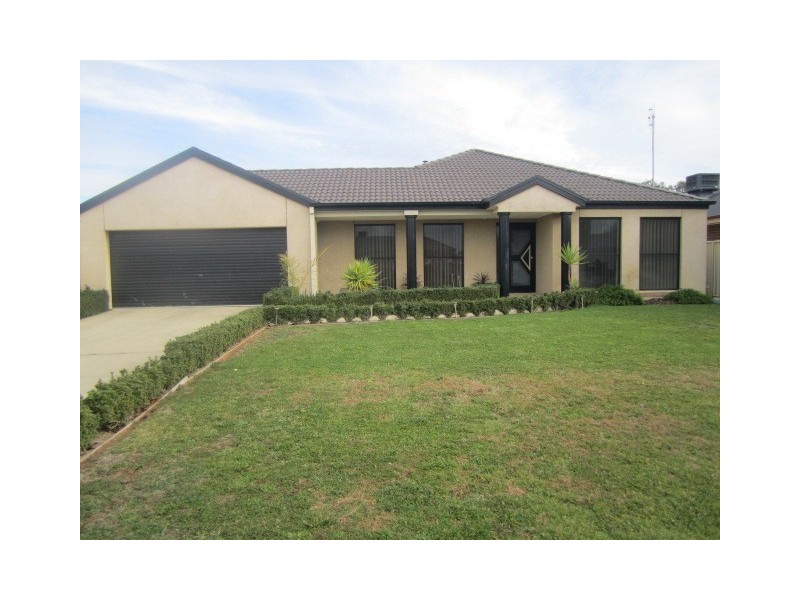 21 Aberdeen Way, Moama NSW 2731