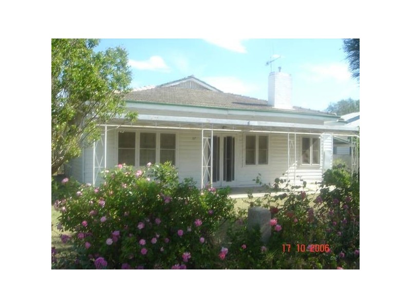37 Chanter St, Moama NSW 2731