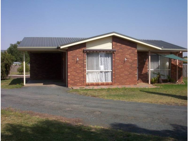 1/3-5 Mathoura Street, Mathoura NSW 2710