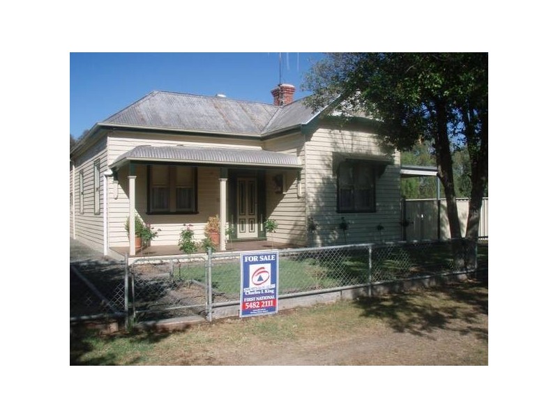 15 Livingstone Street, Mathoura NSW 2710