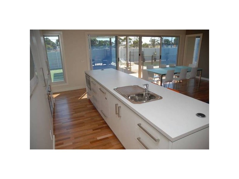 2210 Perricoota Road, Moama NSW 2731