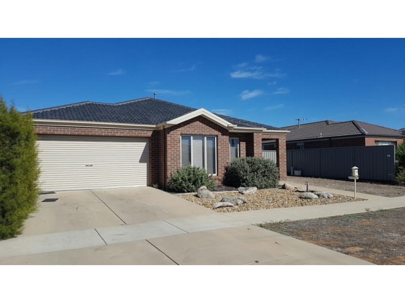 17 Elm Street, Echuca VIC 3564