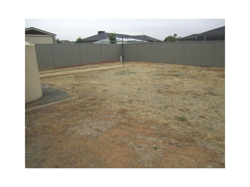 17 Elm Street, Echuca VIC 3564