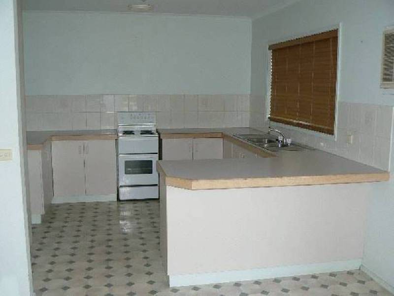 2/1 Cox Place, Echuca VIC 3564