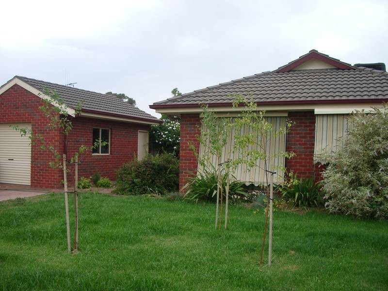 2 Annie Court, Moama NSW 2731