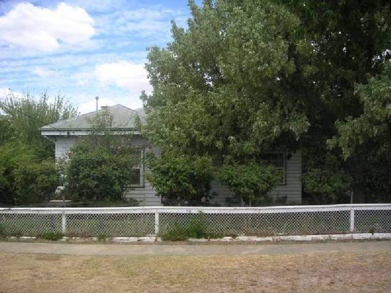 25 Maiden Street, Moama NSW 2731