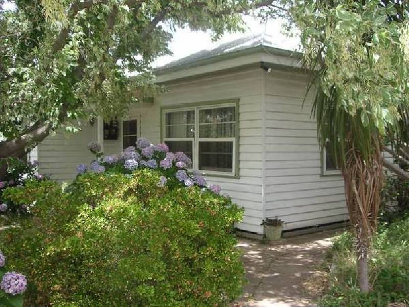 25 Maiden Street, Moama NSW 2731