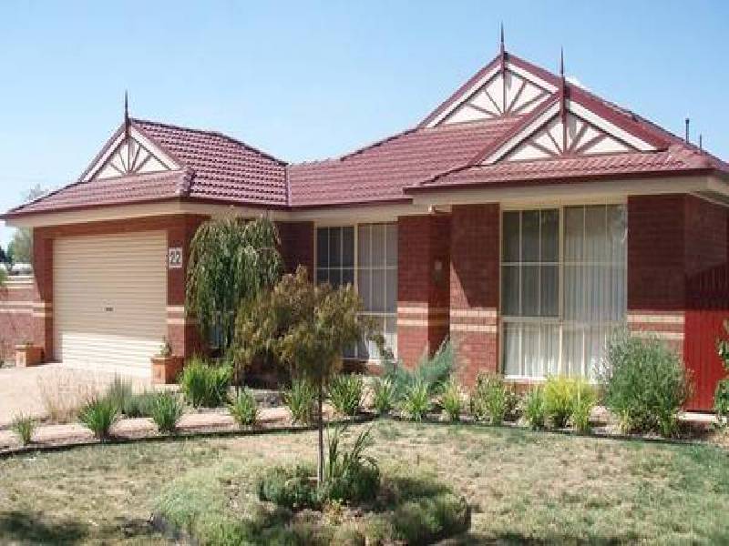 22 Livingstone Street, Mathoura NSW 2710