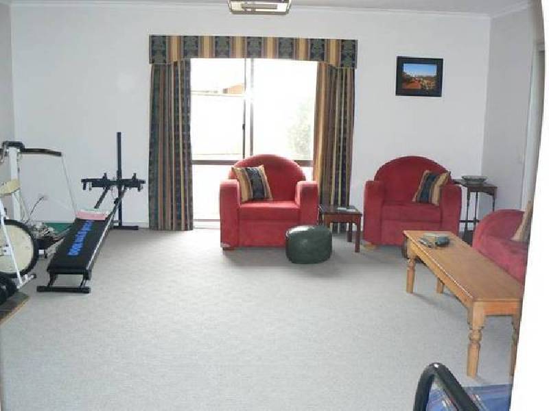 Pevensey Place, Echuca VIC 3564