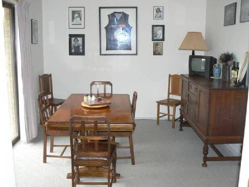 Pevensey Place, Echuca VIC 3564