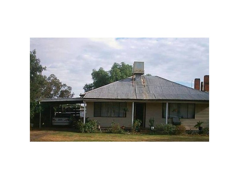 9 Morris Street, Mathoura NSW 2710