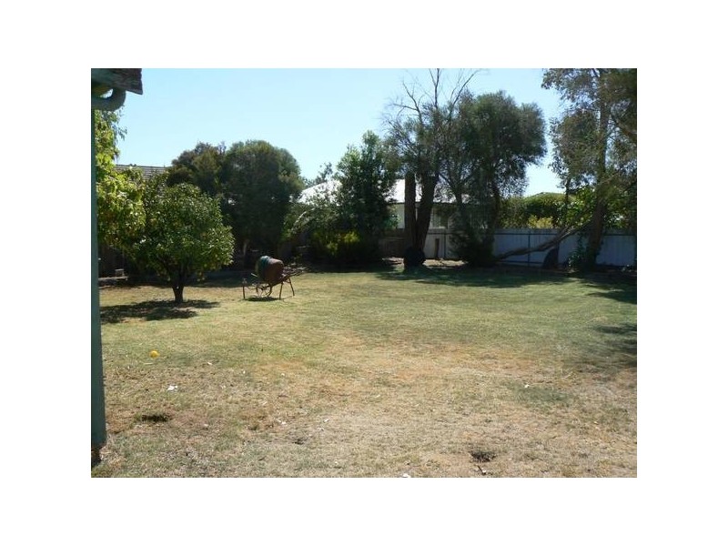 8 McKinlay Street, Echuca VIC 3564