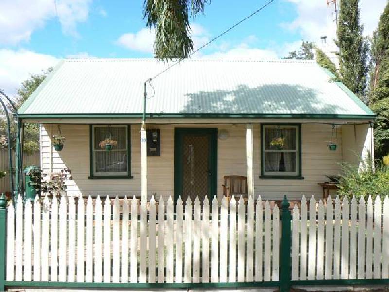 33 Echuca Street, Moama NSW 2731