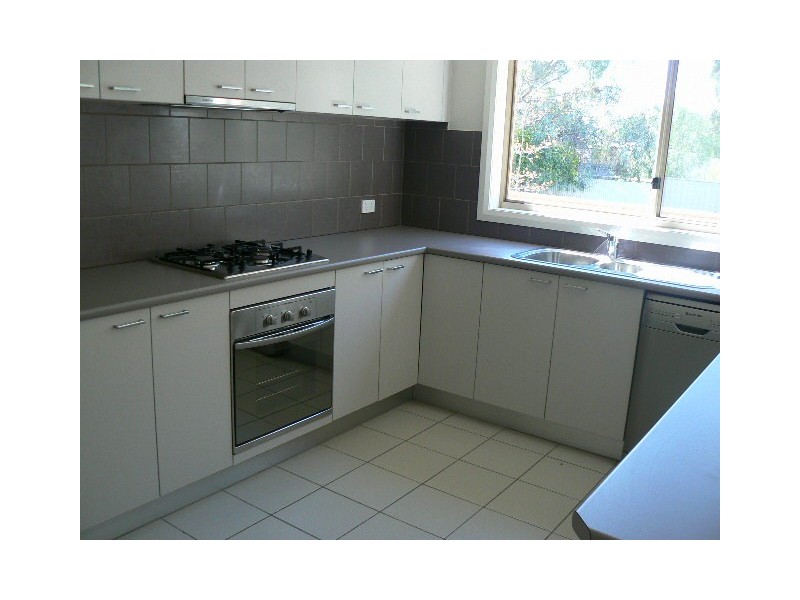 3/142-144 Bowen St, Echuca VIC 3564