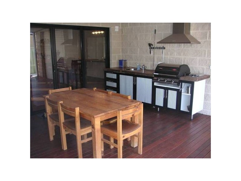 Woodlands Circuit, Echuca VIC 3564