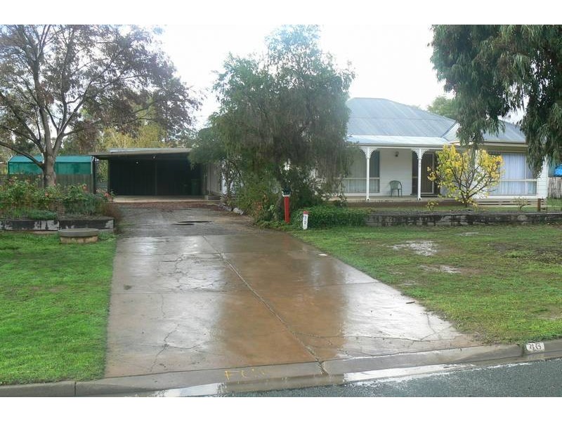 46 Goulburn Rd, Echuca VIC 3564