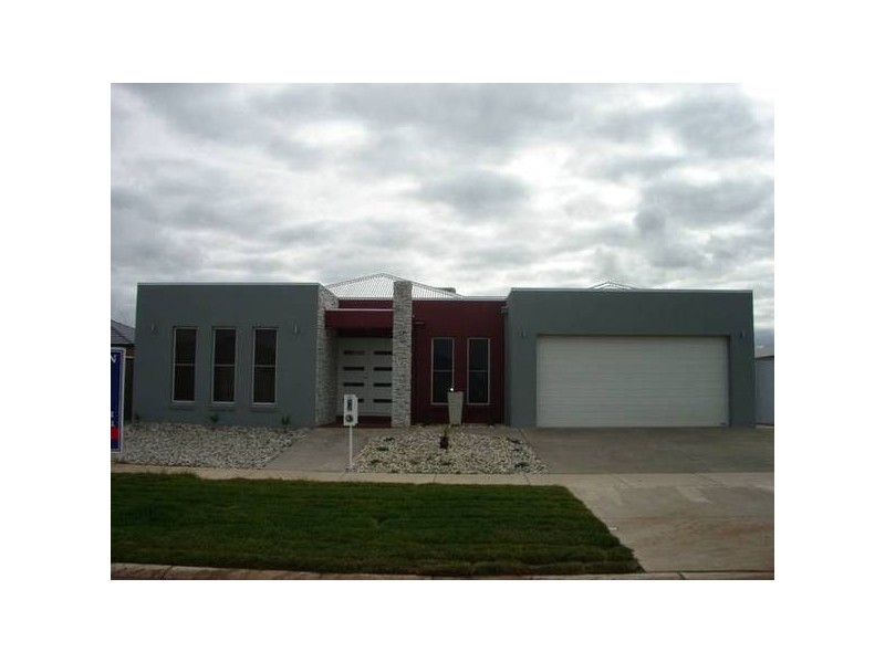 James Street, Echuca VIC 3564