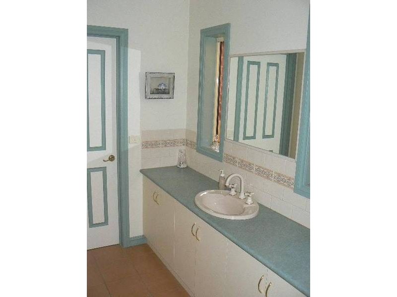 2/17 Murphy Way, Echuca VIC 3564