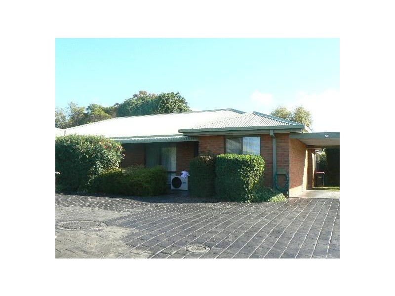 40 Regent Street, Moama NSW 2731