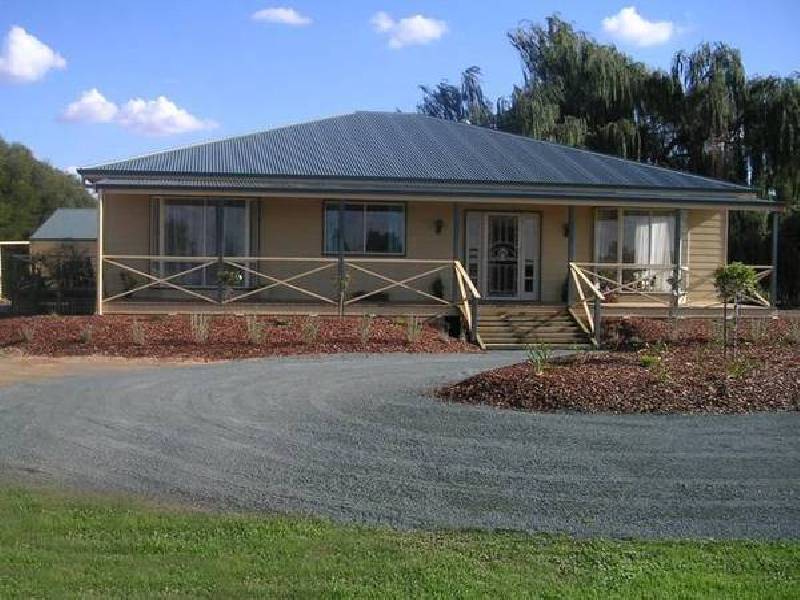 1 Lowrie Road, Bamawm VIC 3561