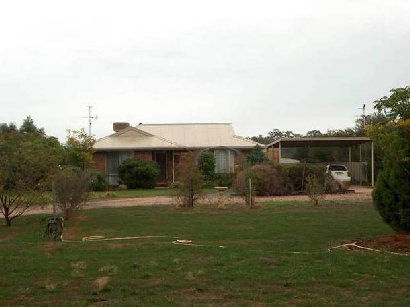 1364 Simmie Road, Echuca VIC 3564