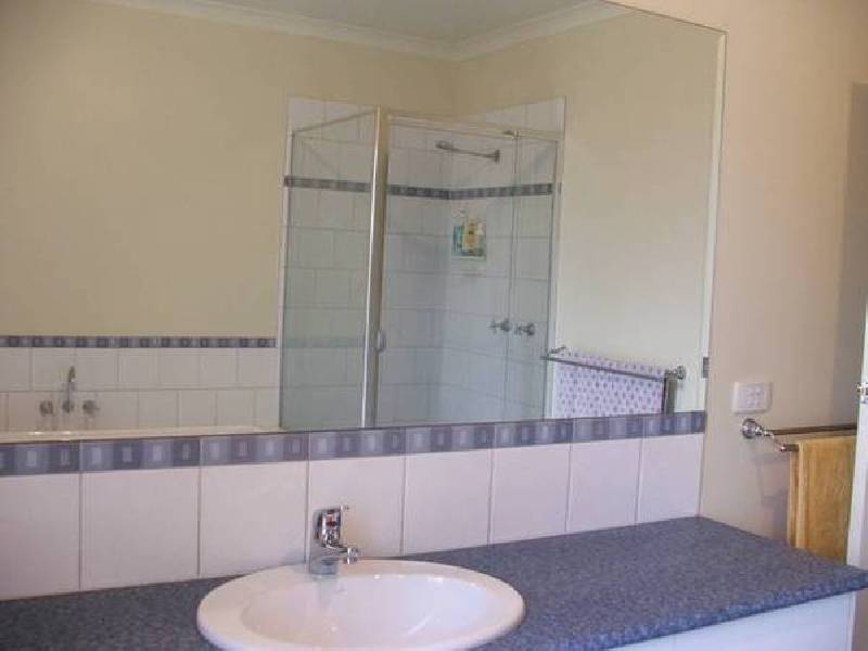 Wallingford Crt, Echuca VIC 3564