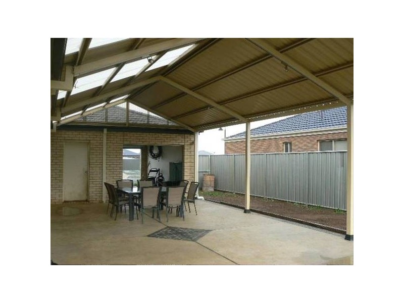 18 James Street, Echuca VIC 3564