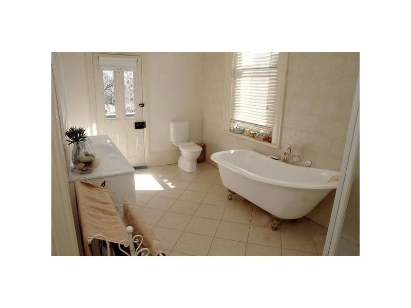 High Street, Echuca VIC 3564