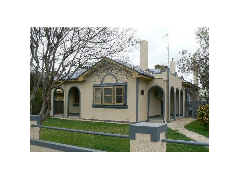 37 Hare Street, Echuca VIC 3564