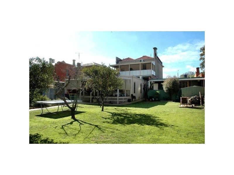 High Street, Echuca VIC 3564