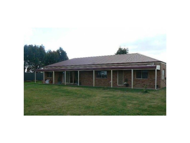 Simmie Road, Echuca VIC 3564