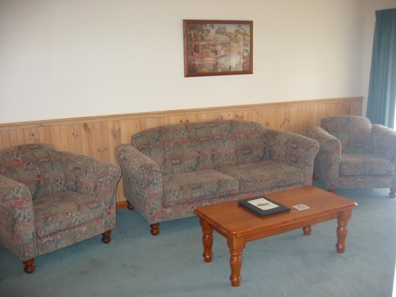 Kingfisher/01 Perricoota Road, Moama NSW 2731