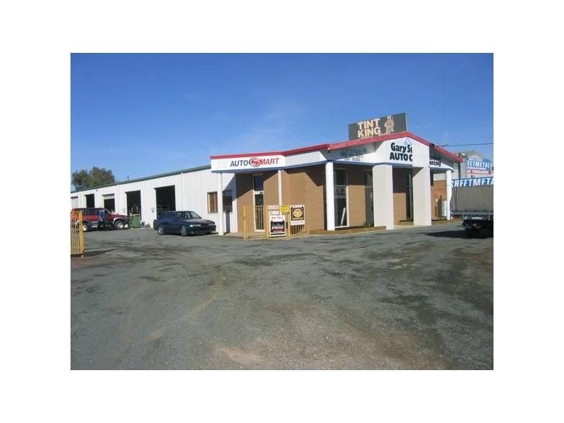 Ogilvie Ave, Echuca VIC 3564