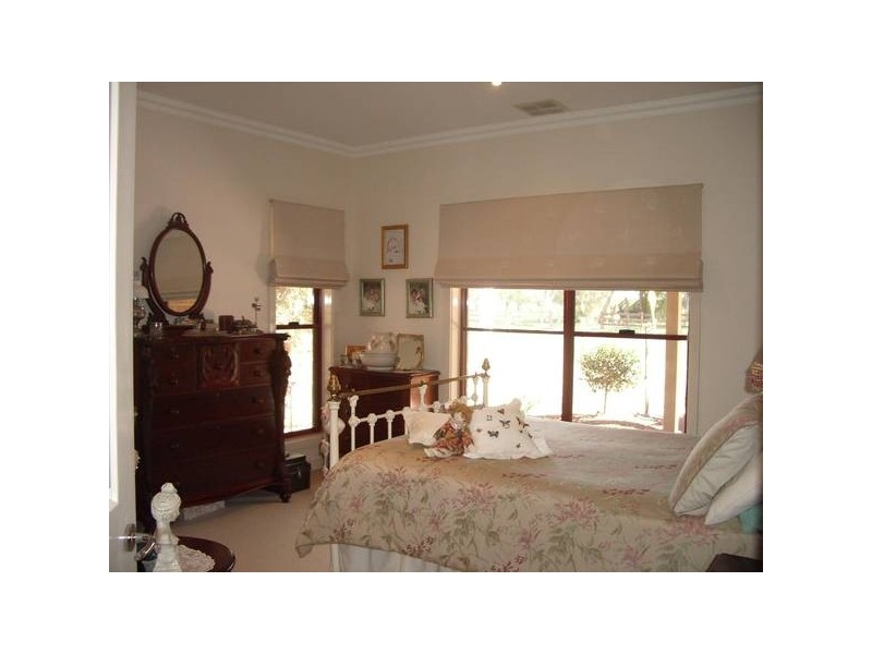 275 Mary Ann Rd, Echuca VIC 3564